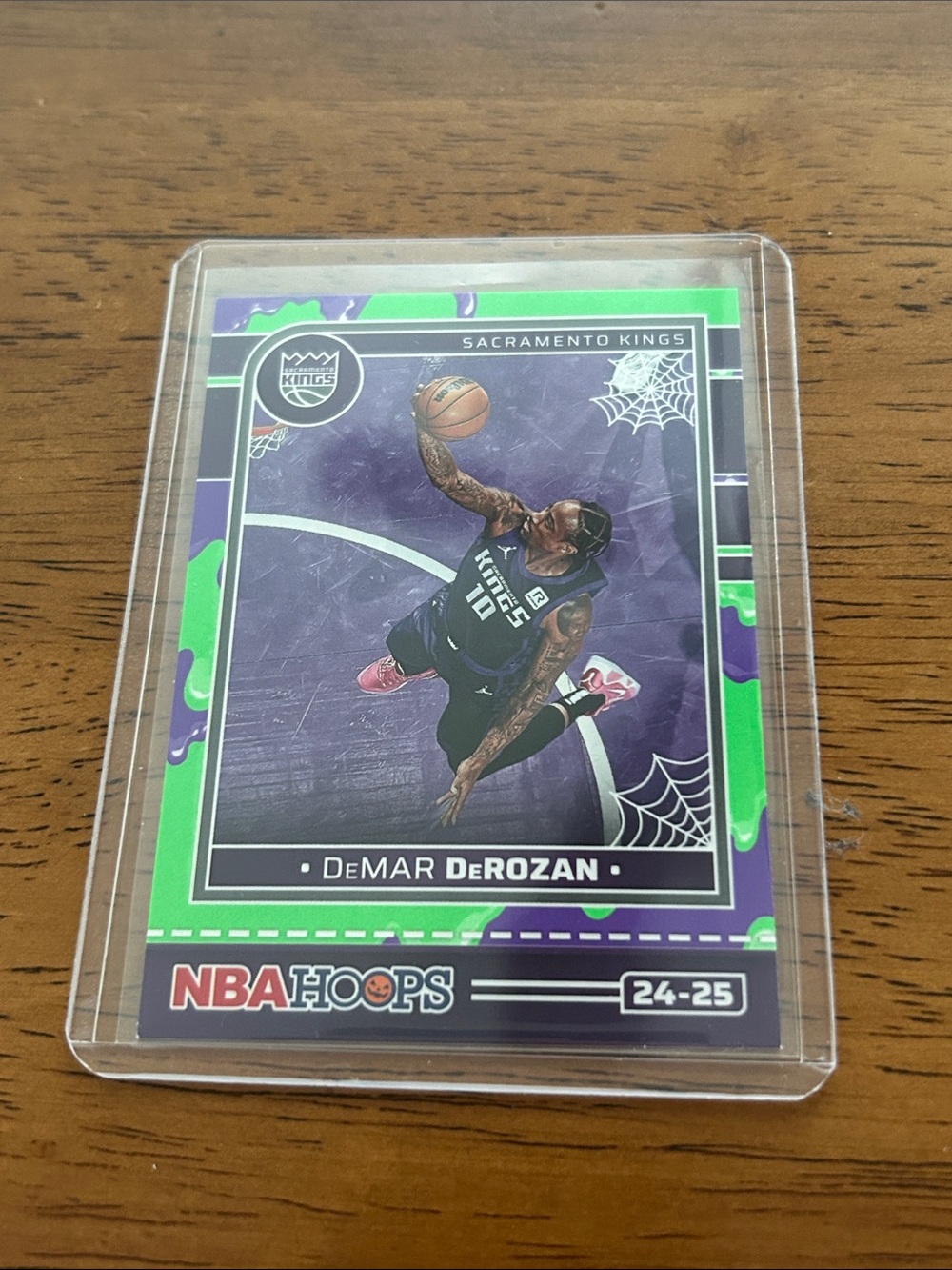 Panini NBA Hoops DeMar DeRozan Purple Green Basketball Card